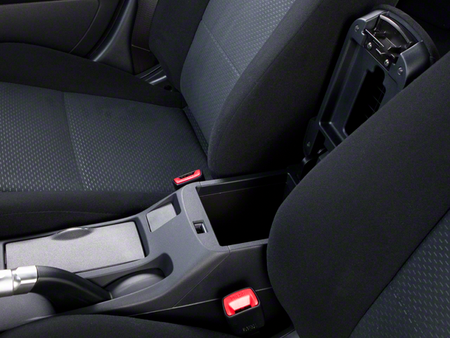2013 Mitsubishi Lancer SE