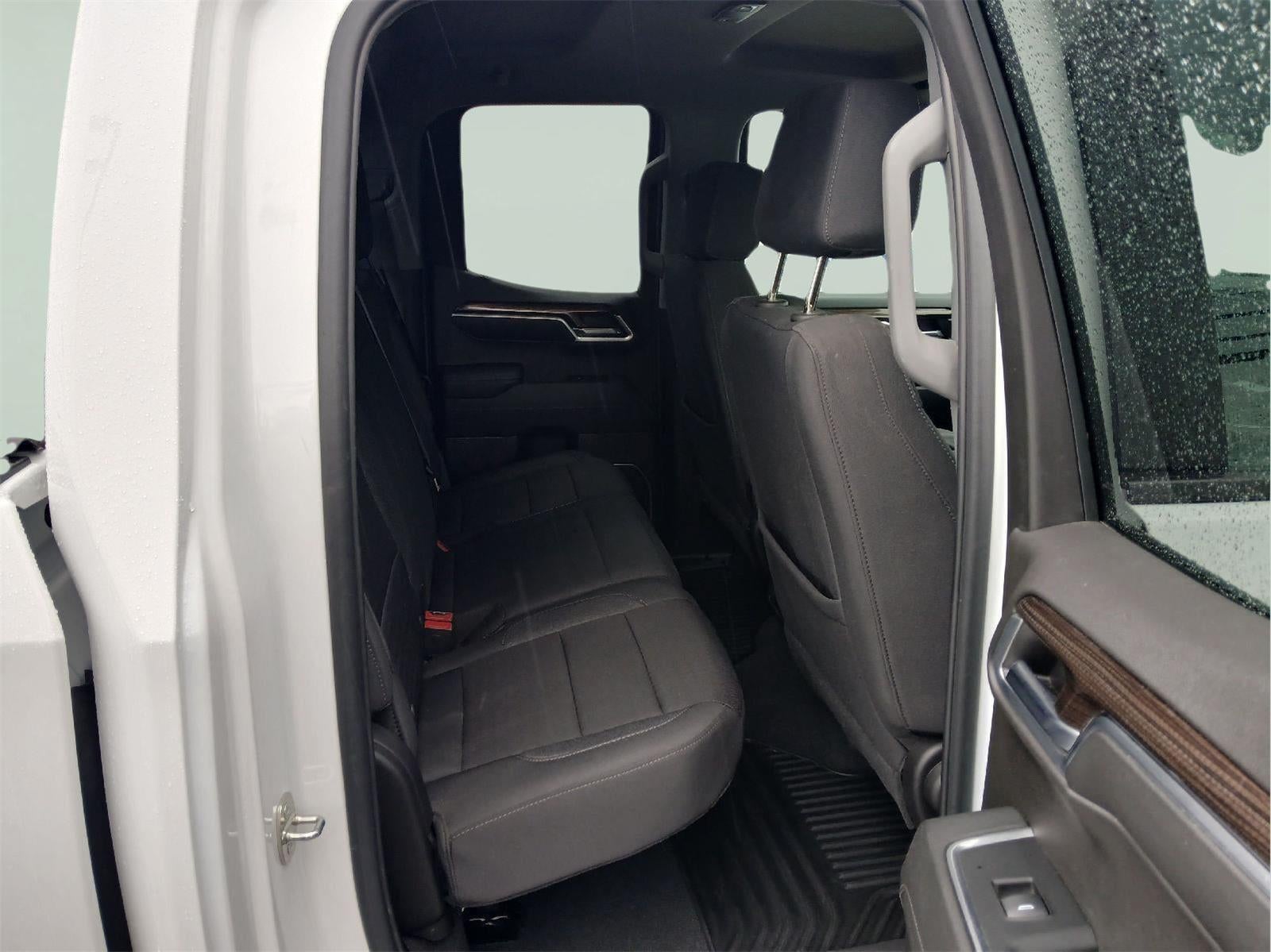 2023 Chevrolet Silverado RST