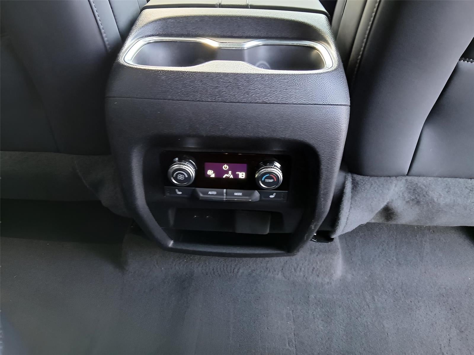 2025 GMC Acadia AWD Denali