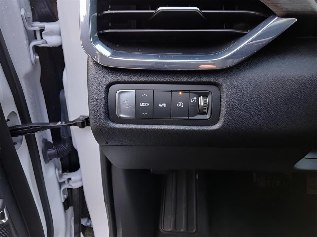 2025 GMC Acadia AWD Denali