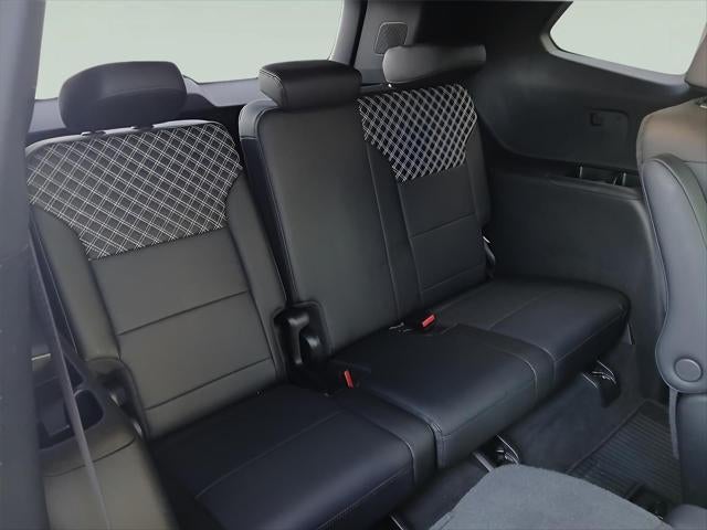 2025 GMC Acadia AWD Denali