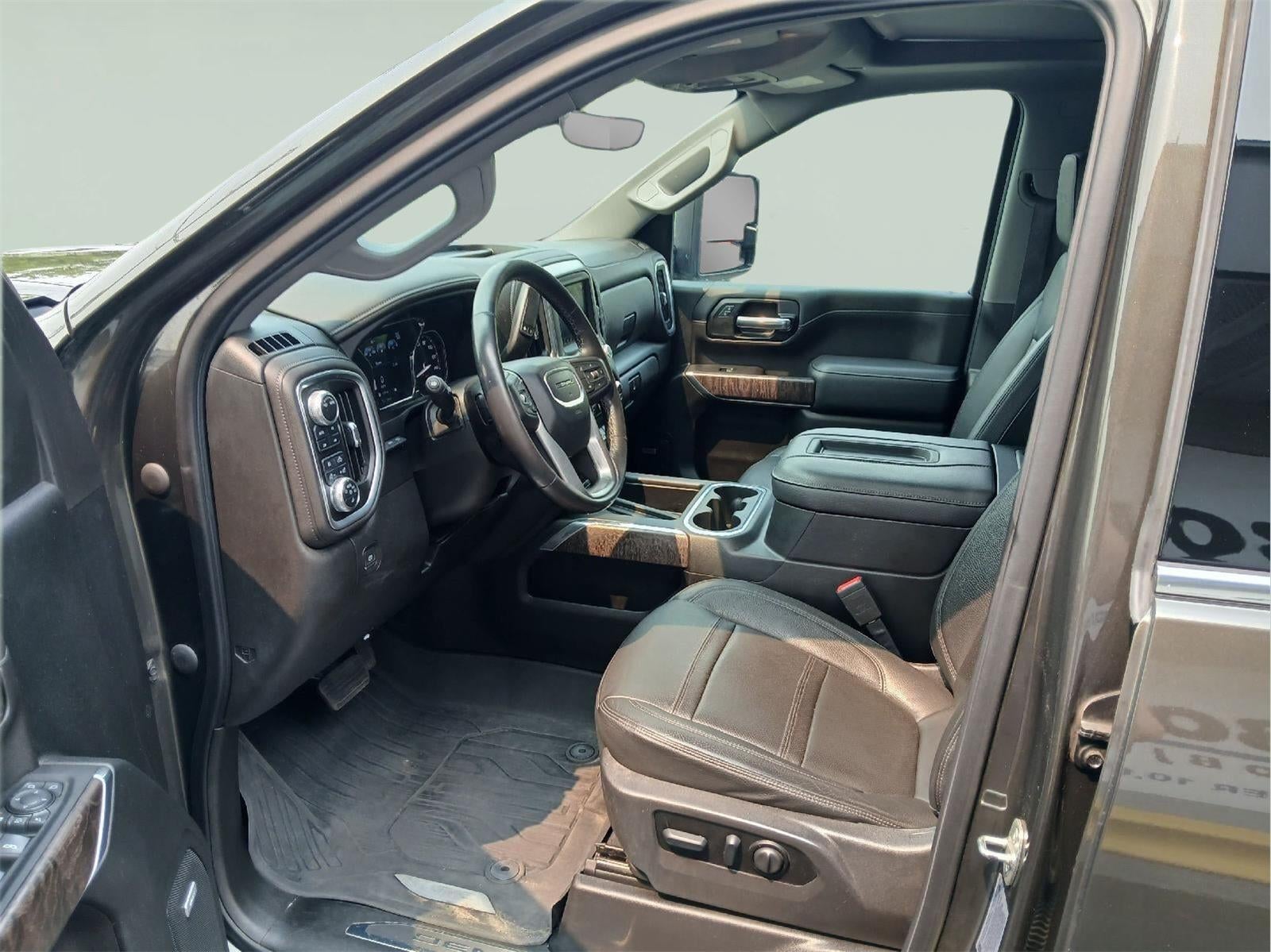 2022 GMC Sierra HD Denali