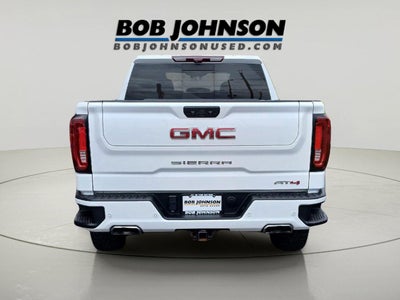 2023 GMC Sierra AT4