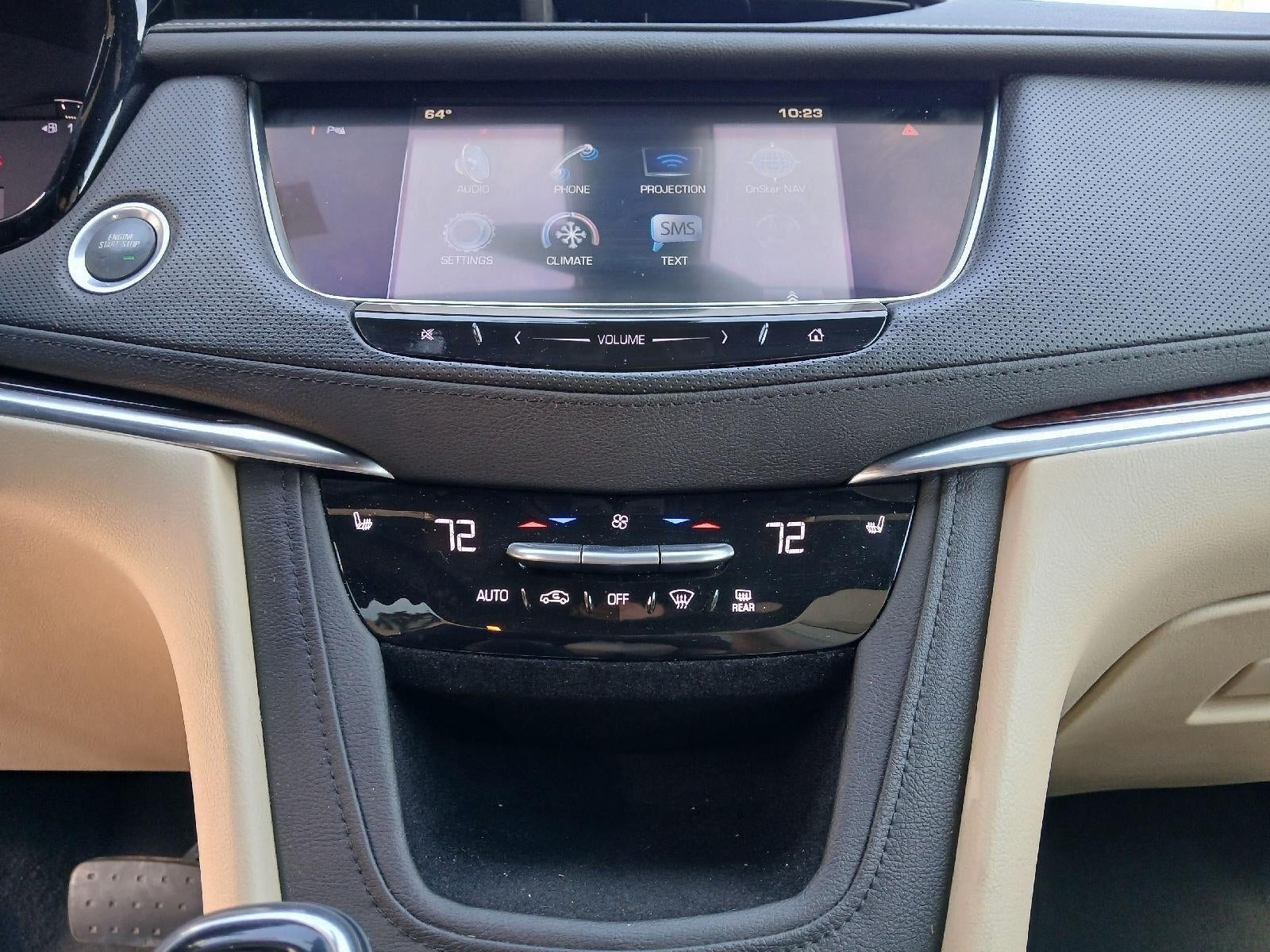 2017 Cadillac XT5 Luxury AWD