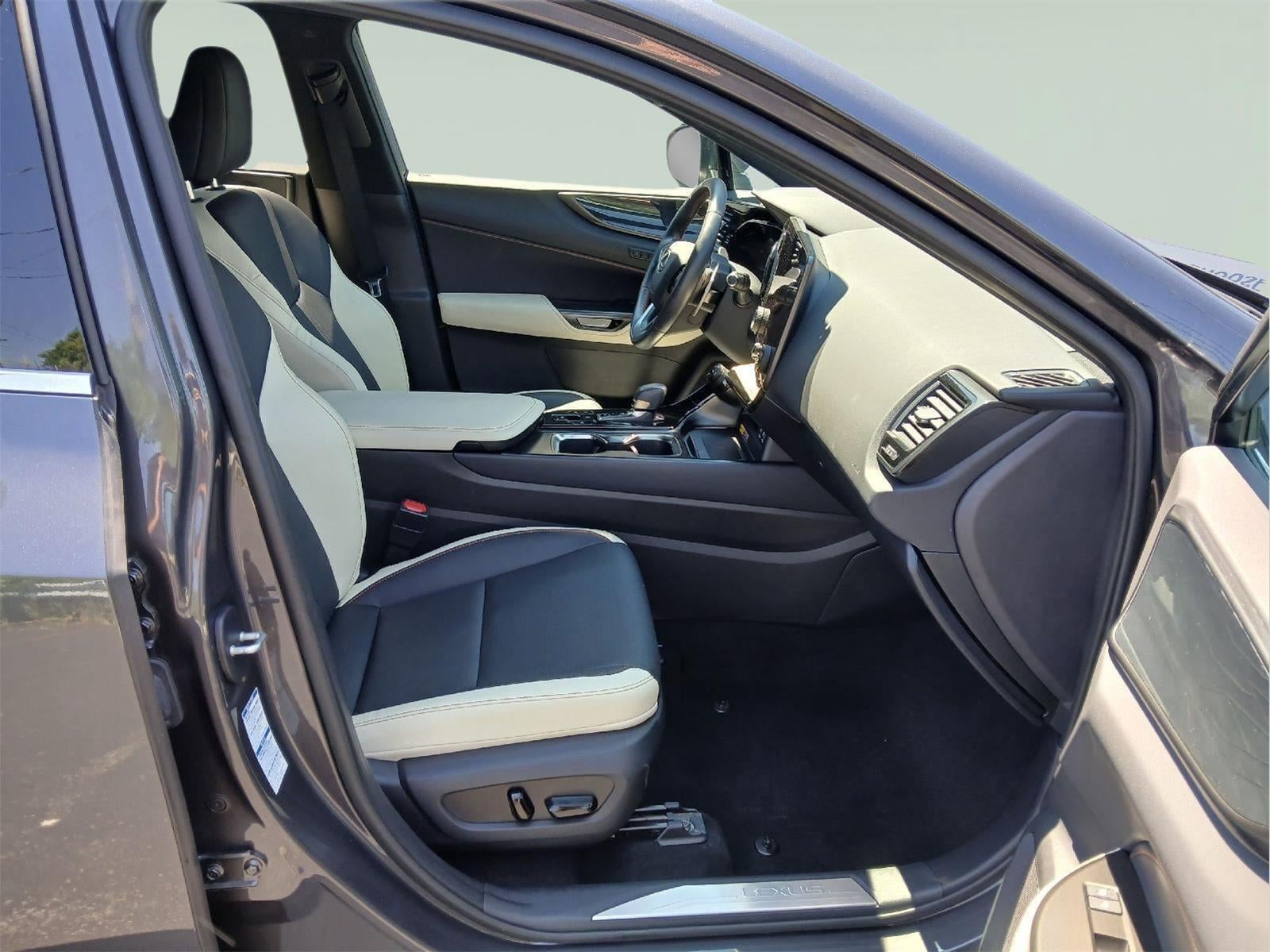 2022 Lexus NX HYBRID NX 350h Premium