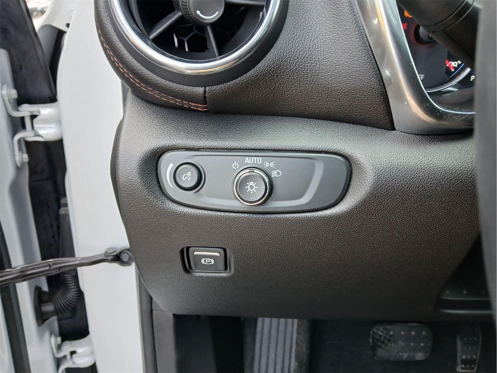 2020 Chevrolet BLAZER Premier