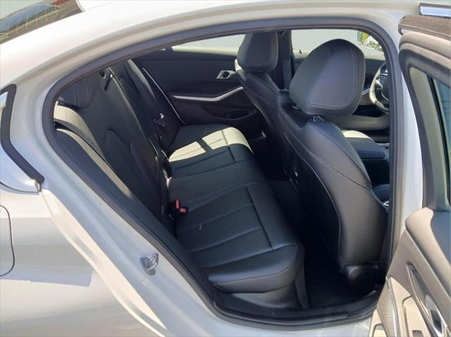 2025 BMW 330i 330i xDrive