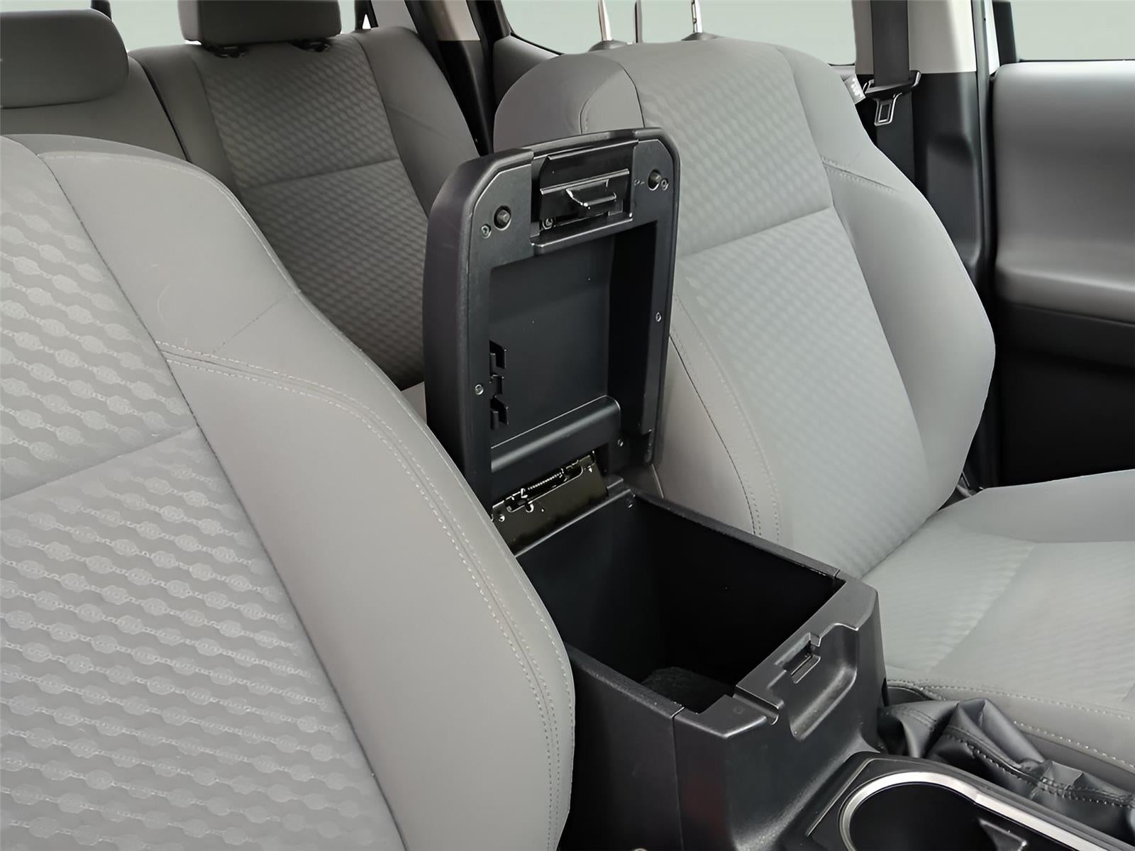 2023 Toyota TACOMA SR SR V6