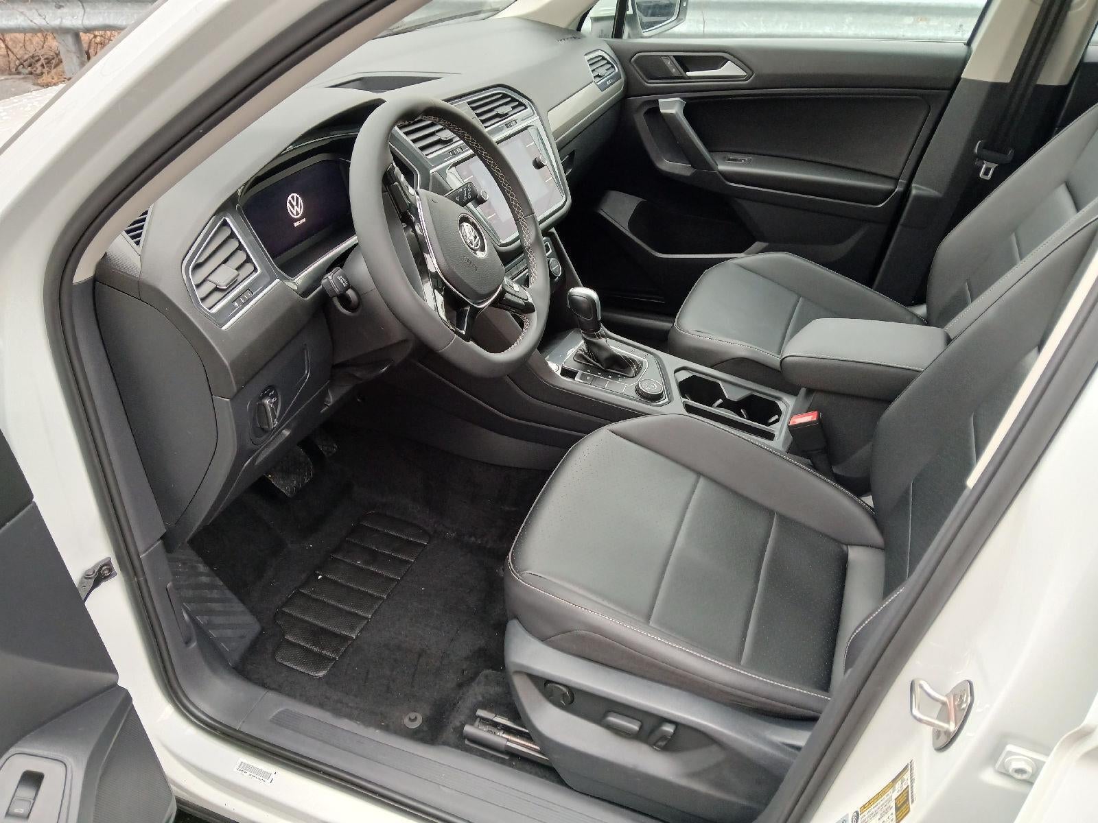 2021 Volkswagen TIGUAN SUV