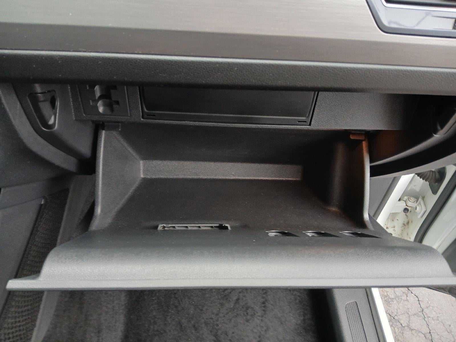 2021 Volkswagen TIGUAN SUV