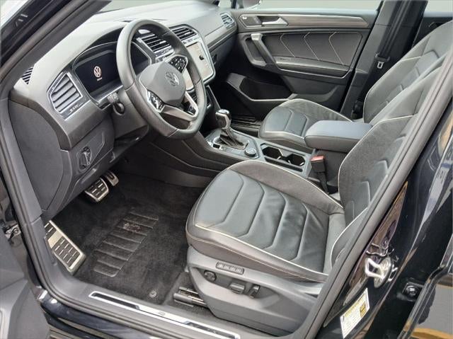 2023 Volkswagen Tiguan SEL R-Line