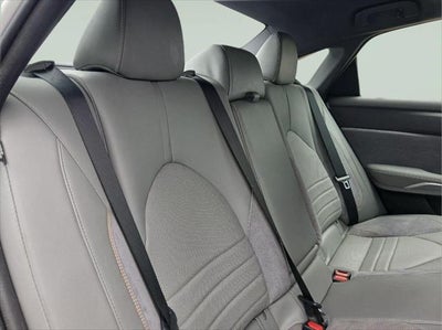 2019 Toyota Avalon Hybrid XSE