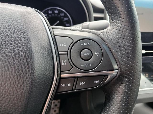 2019 Toyota Avalon Hybrid XSE