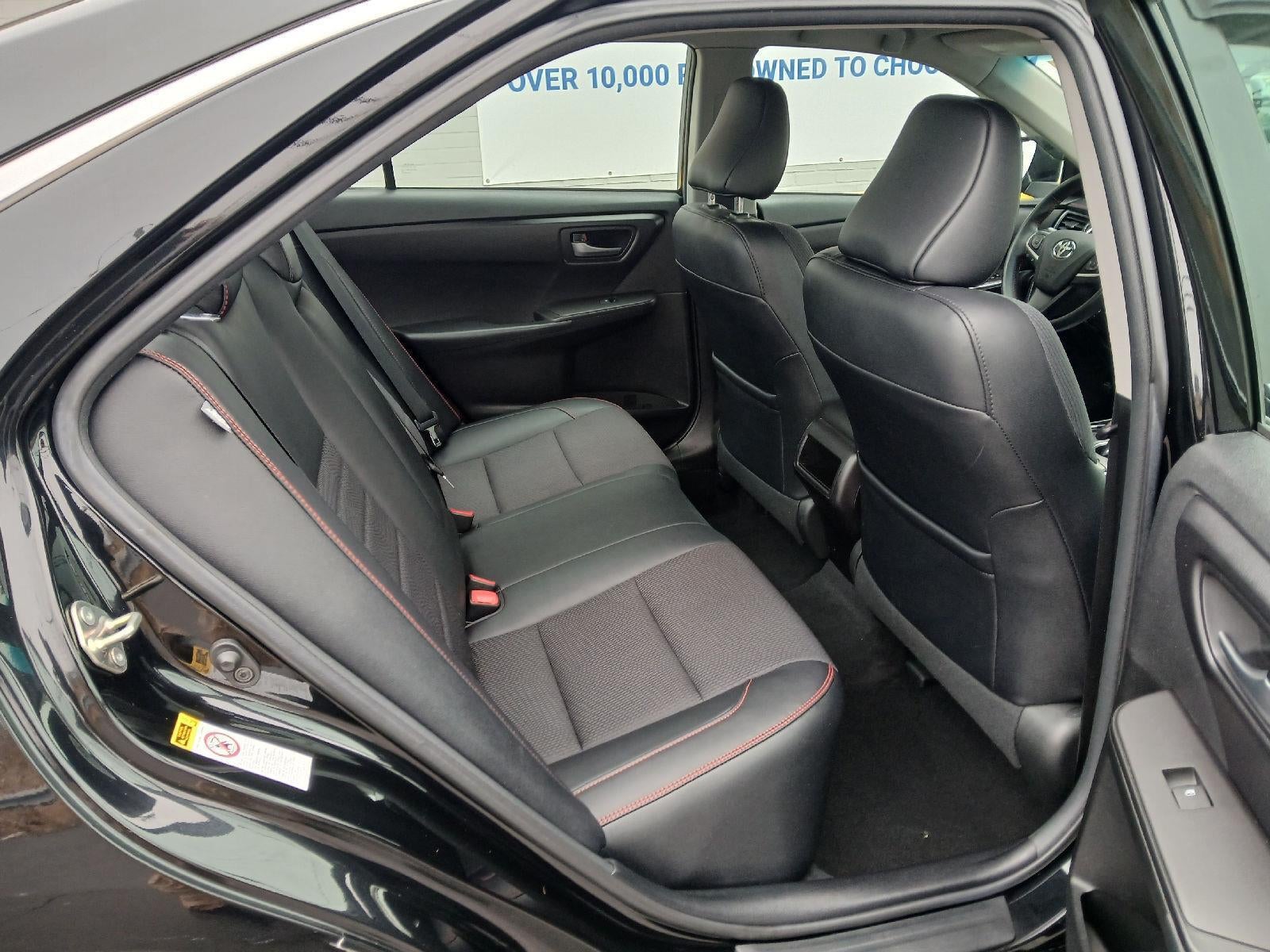 2017 Toyota CAMRY SE SEDAN