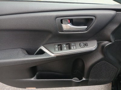 2017 Toyota CAMRY SE SEDAN