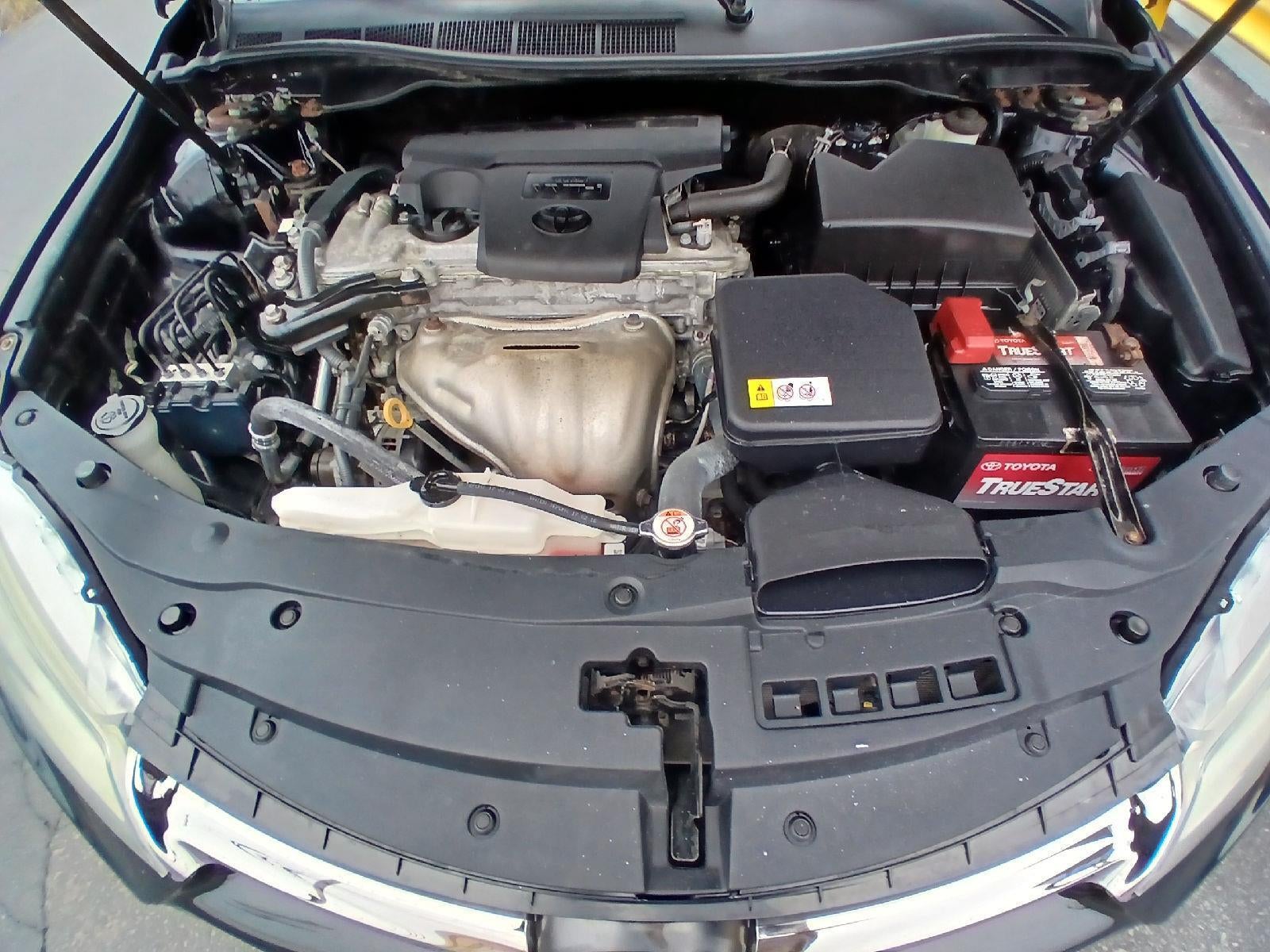 2017 Toyota CAMRY SE SEDAN