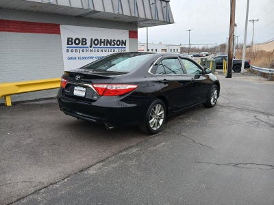 2017 Toyota CAMRY SE SEDAN