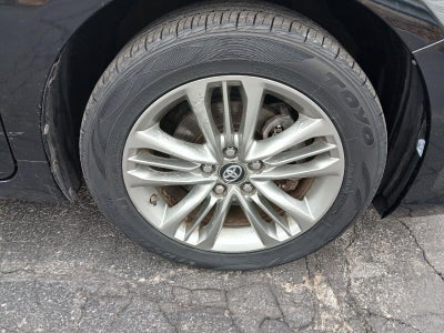 2017 Toyota CAMRY SE SEDAN