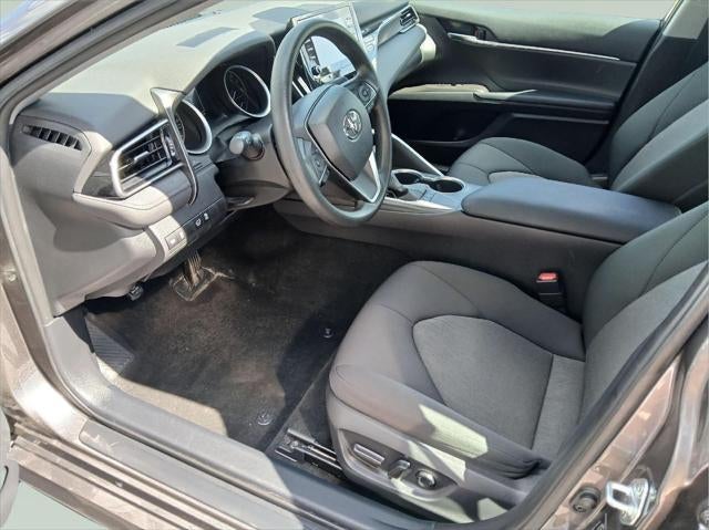 2022 Toyota Camry LE AUTO