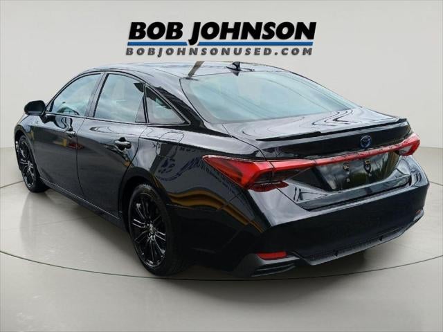 2022 Toyota AVALON HYBRID XSE Nightshade