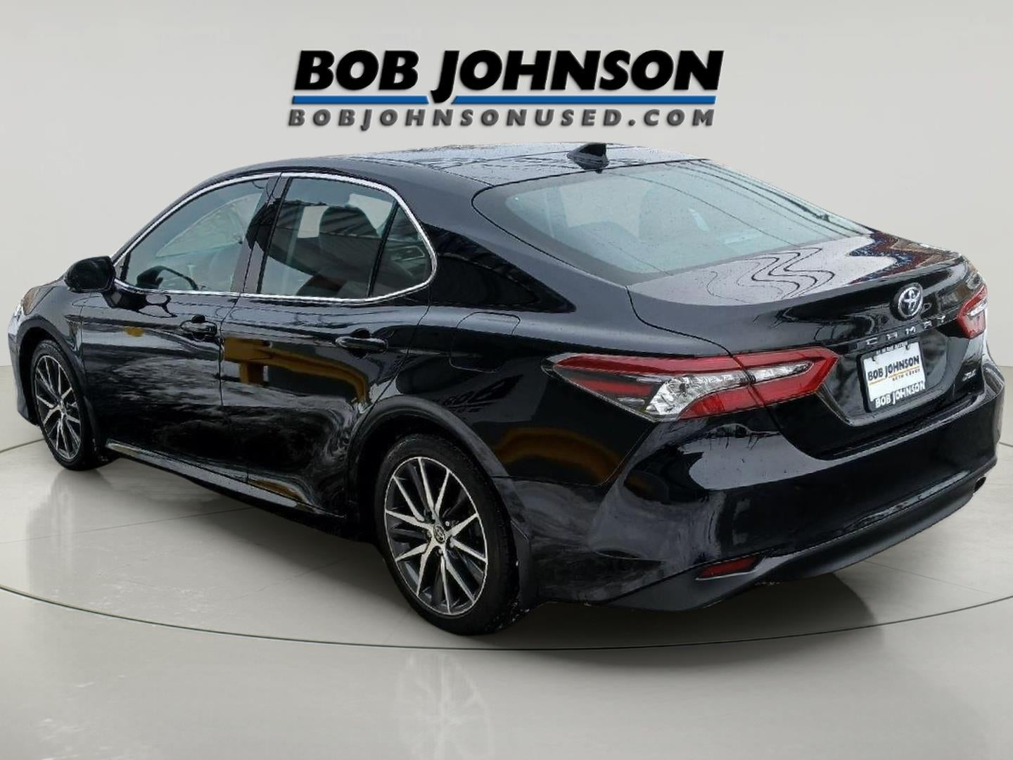 2021 Toyota CAMRY XLE