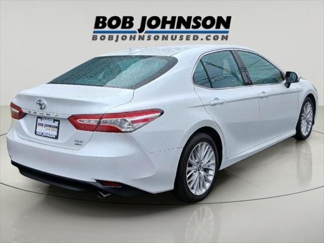 2020 Toyota CAMRY XLE