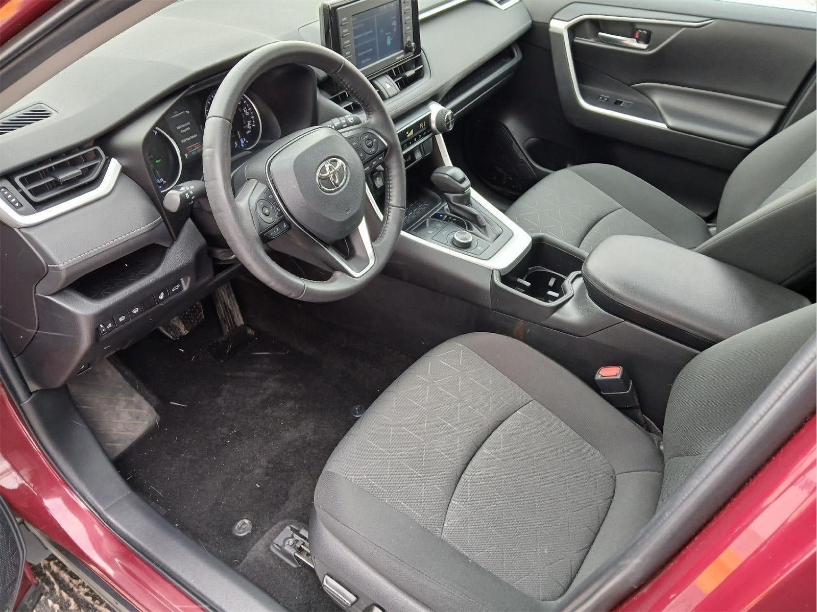 2022 Toyota RAV4 HYBRID XLE