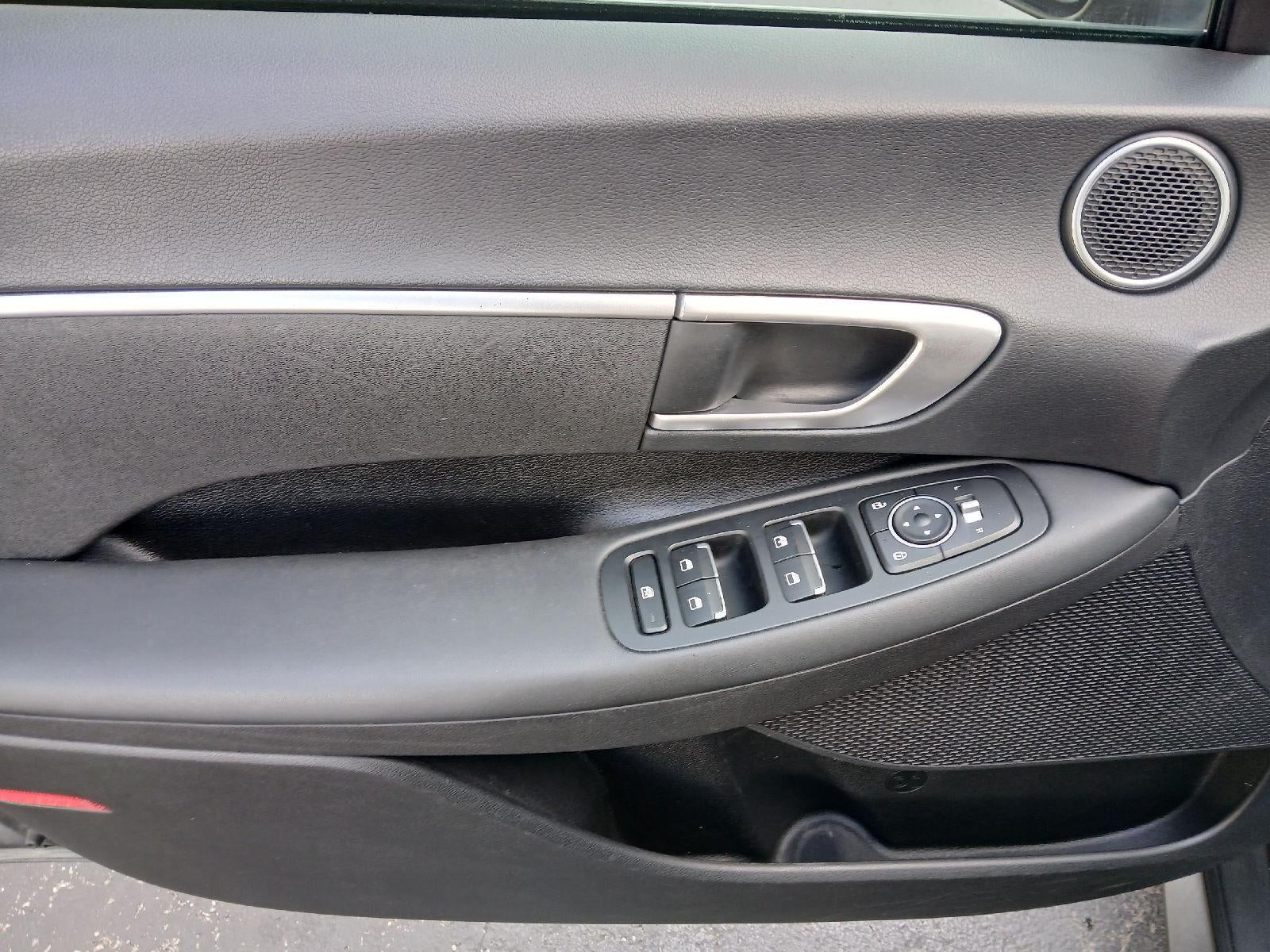 2022 Hyundai Sonata SE