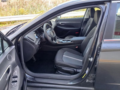 2022 Hyundai Sonata SE
