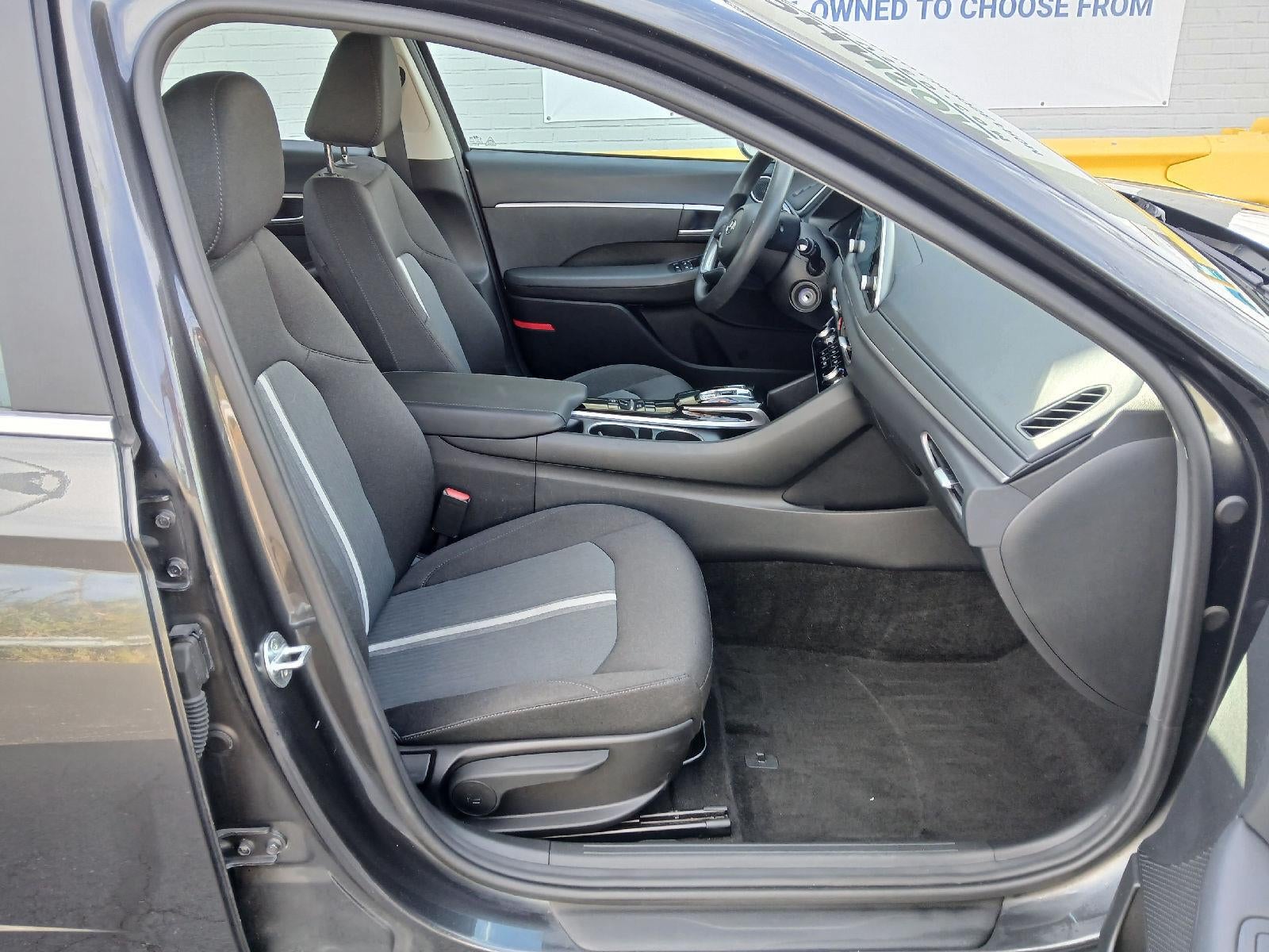 2022 Hyundai Sonata SE