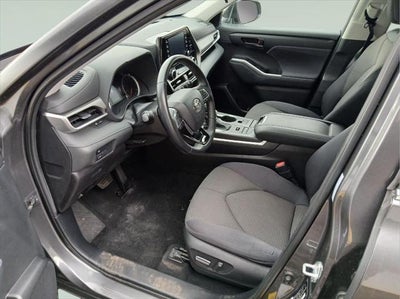 2021 Toyota HIGHLANDER LE