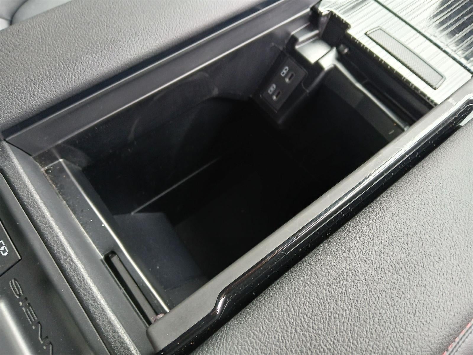 2025 Toyota SIENNA MINIVAN