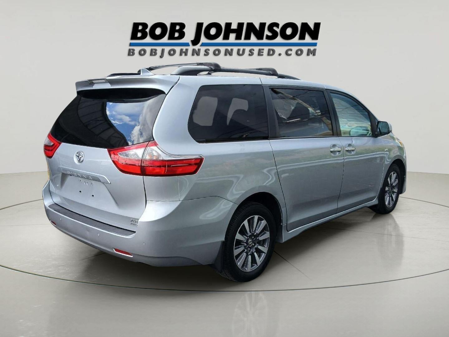 2020 Toyota Sienna XLE 7-Passenger