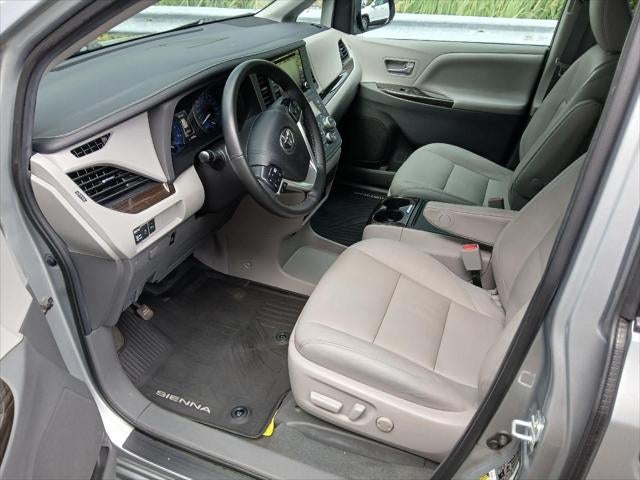 2020 Toyota Sienna XLE 7-Passenger