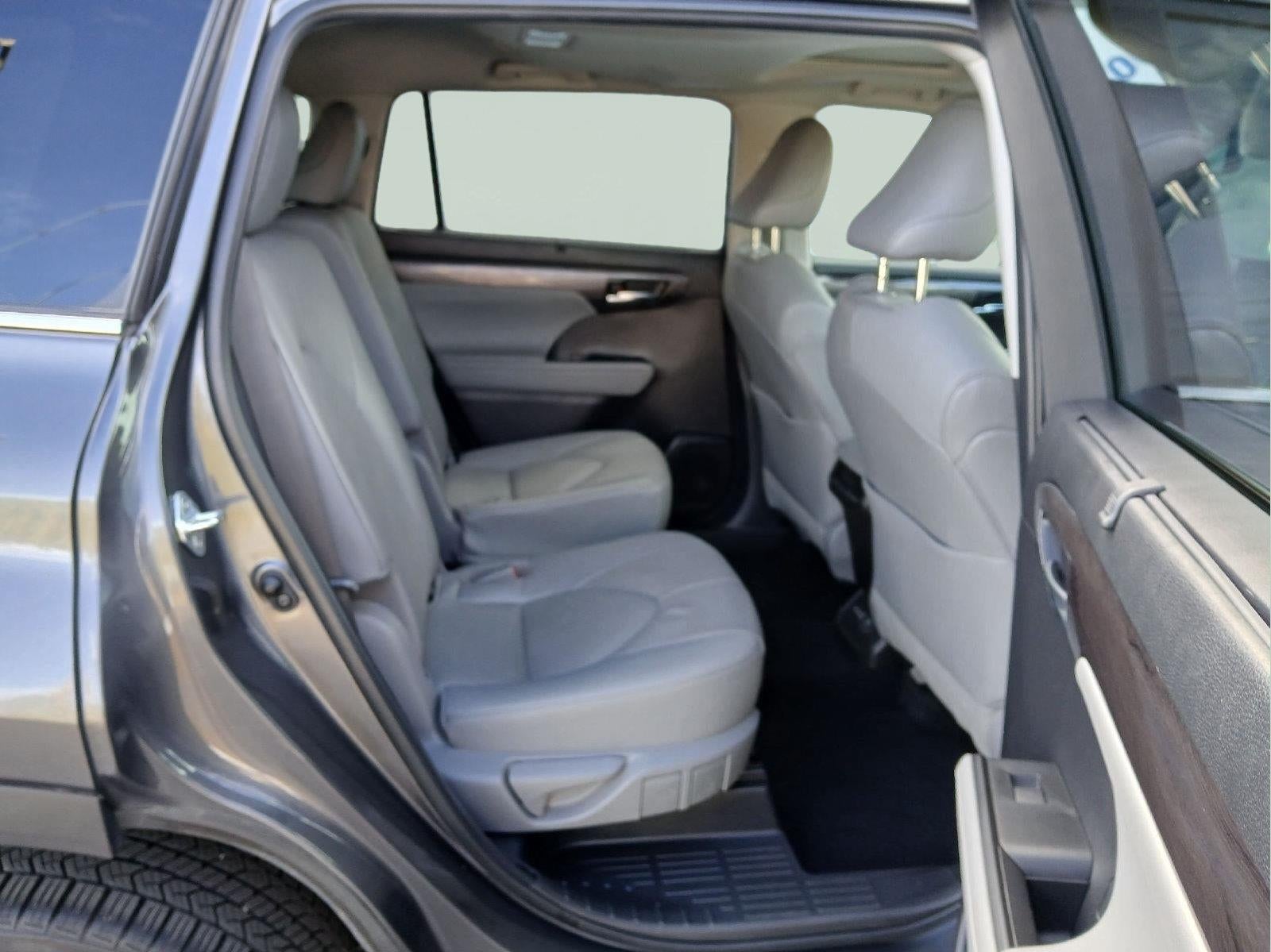 2022 Toyota Highlander Limited