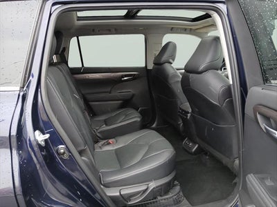 2023 Toyota HIGHLANDER HYBRD Platinum