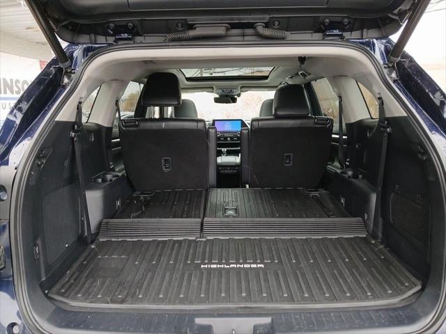 2023 Toyota HIGHLANDER HYBRD Platinum