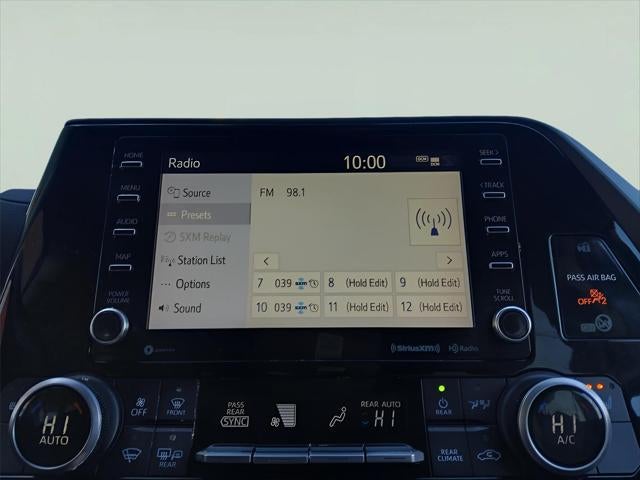 2022 Toyota HIGHLANDER HYBRD XLE