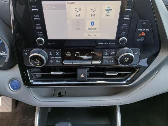 2021 Toyota Highlander Hybrid XLE