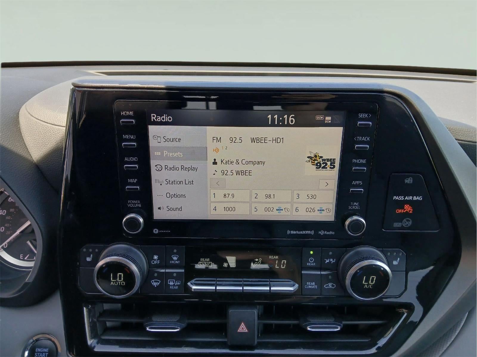 2022 Toyota Highlander XLE