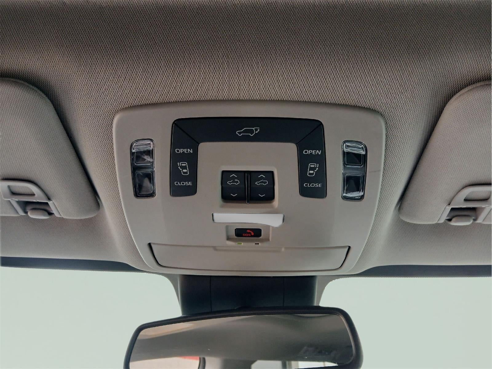 2023 Toyota Sienna XLE 7-Passenger