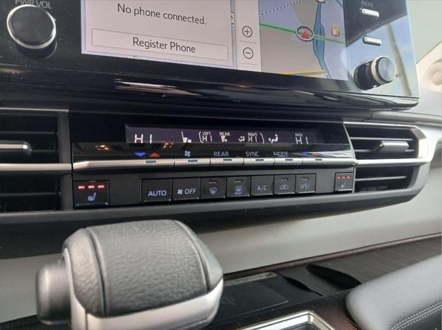 2024 Toyota SIENNA XLE AWD XLE 7-Passenger