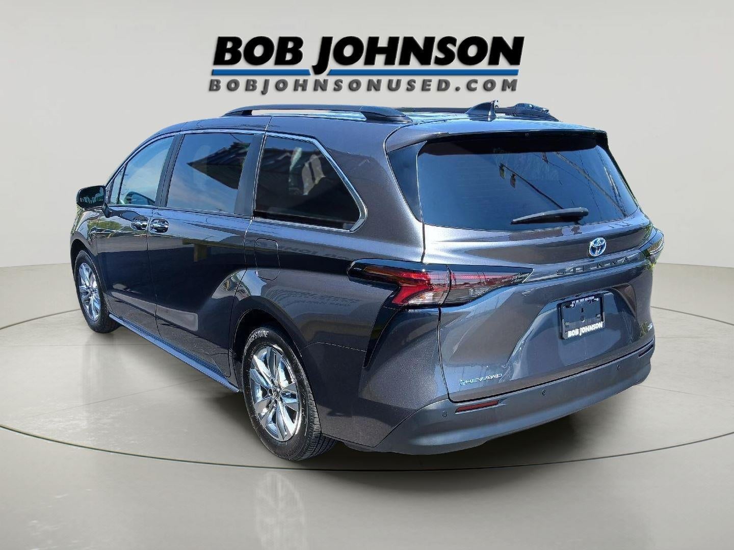 2025 Toyota Sienna XLE 7-Passenger