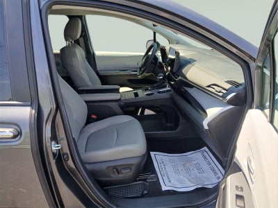 2025 Toyota Sienna XLE 7-Passenger