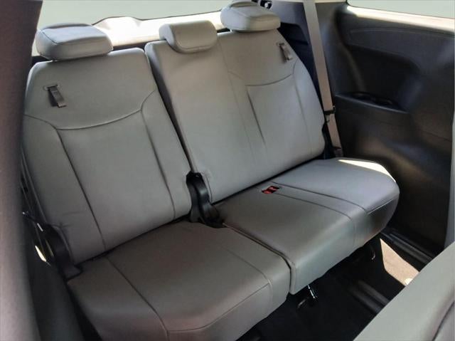 2025 Toyota Sienna XLE 7-Passenger
