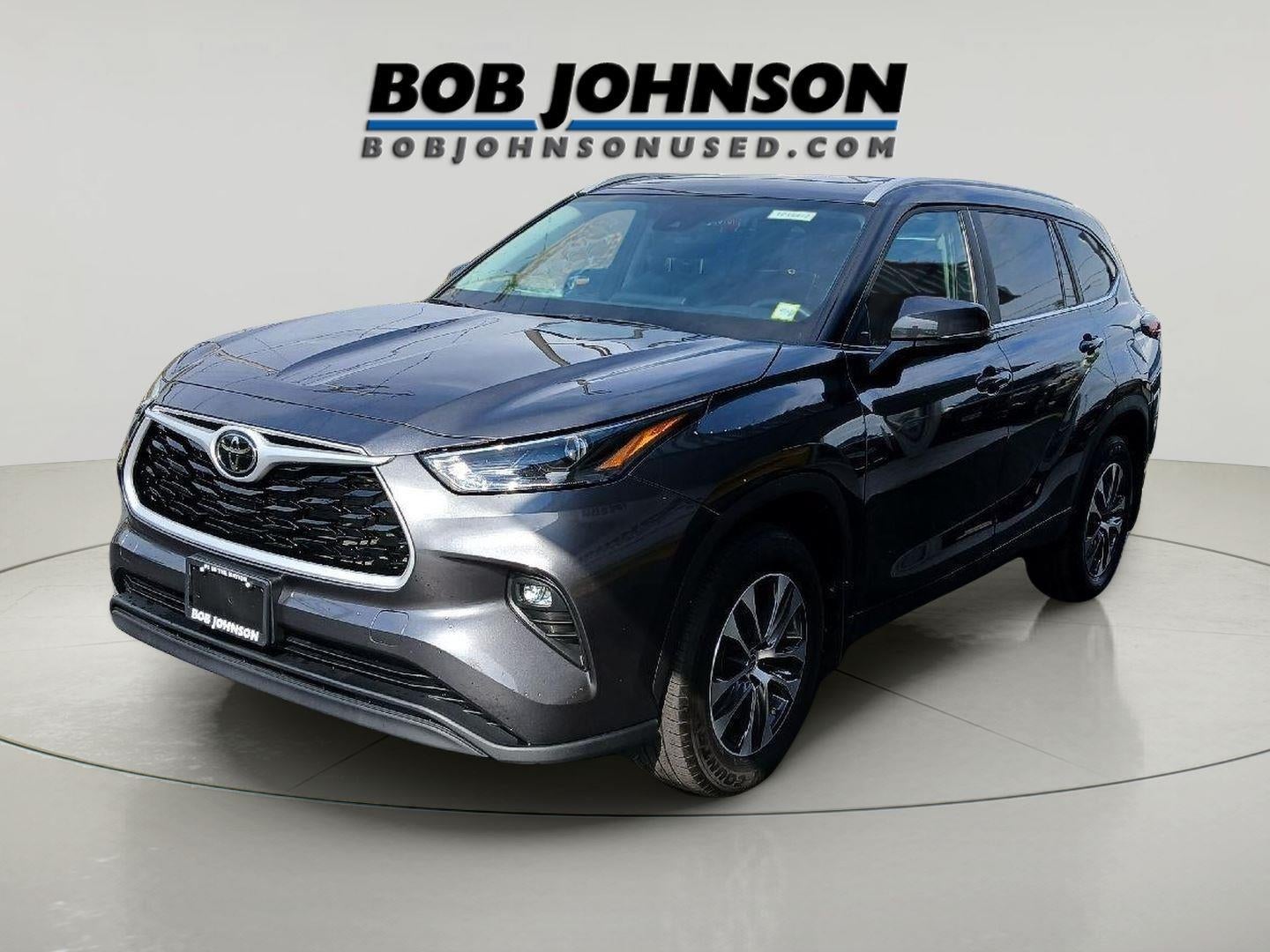 2025 Toyota HIGHLANDER XLE