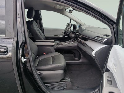 2025 Toyota SIENNA LE AWD LE 8-Passenger