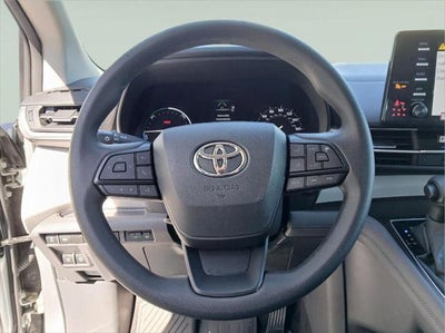 2024 Toyota SIENNA LE AWD LE 8-Passenger