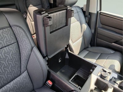 2022 Toyota TUNDRA 4X4 SR5