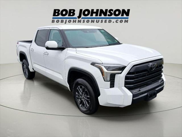 2025 Toyota TUNDRA 4X4 SR5